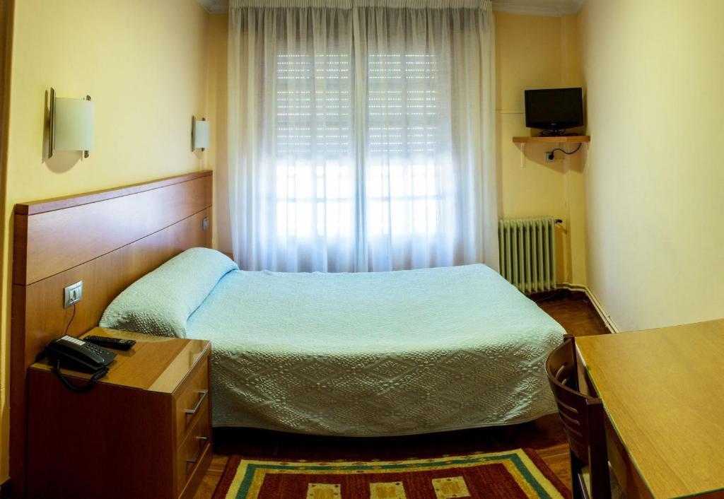 Hotel Mabú Ourense Kamer foto