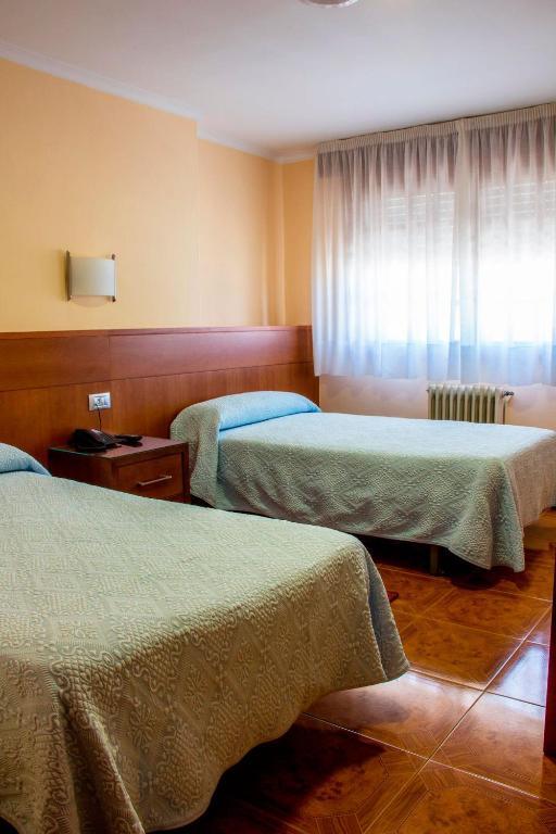 Hotel Mabú Ourense Kamer foto